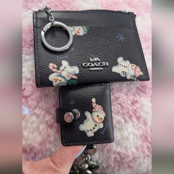Nwot Coach Adorable 🥰 Black Snowman Card Holder & Matching Photo Keychain ❤️ - Picture 3 of 16